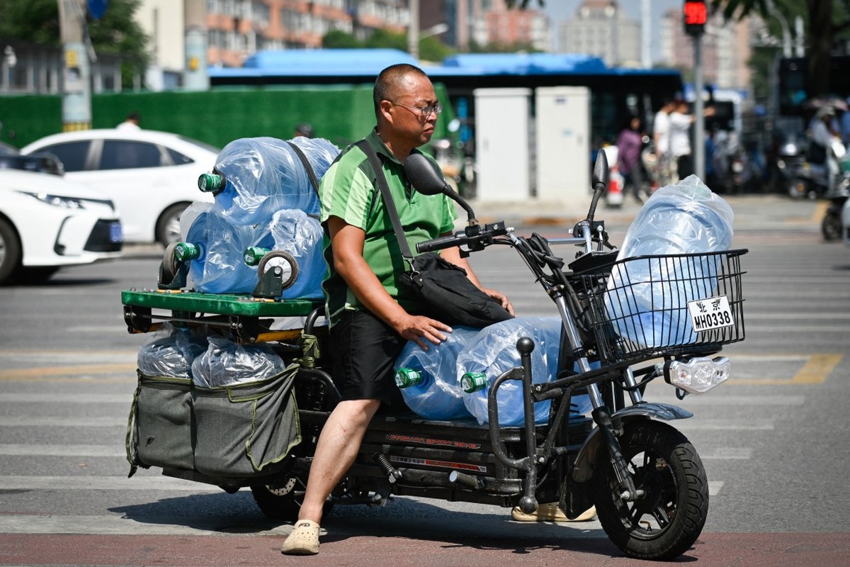 View -             Toàn cảnh lũ lụt, hạn hán nghiêm trọng ở Trung Quốc    