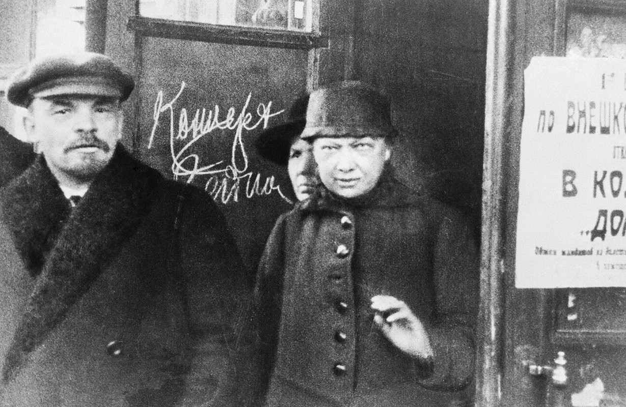             Nhìn lại 10 bức ảnh hiếm về phu nhân lãnh tụ Lenin    