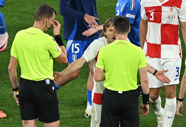 View -             Luka Modric không giải nghệ dù Croatia bị loại khỏi Euro 2024    