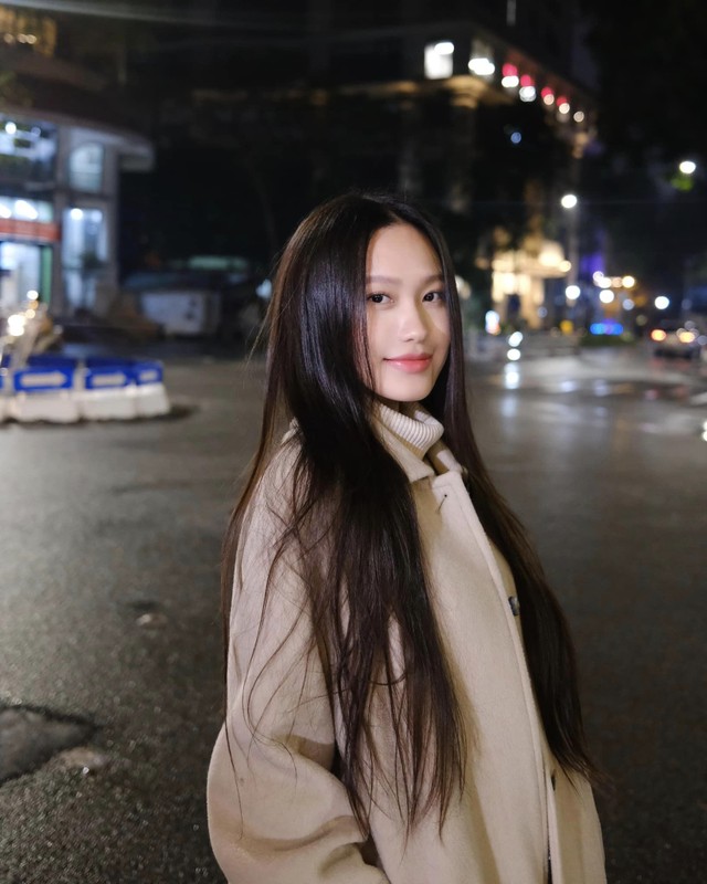 View -             Top 10 Hoa hậu Việt Nam 2020 tiết lộ bụng rạn trắng sau sinh    