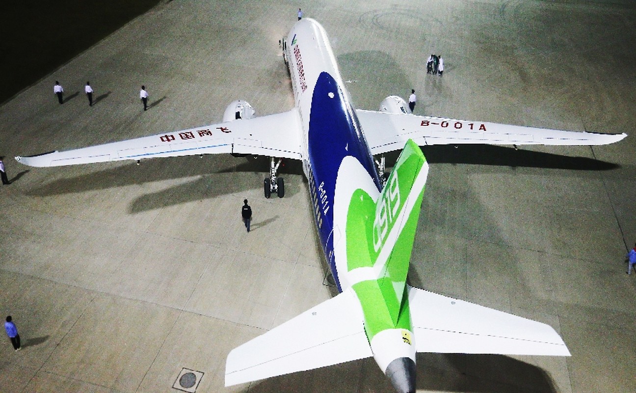 View -             Khám phá mẫu máy bay 'made in China' Vietnam Airlines đang quan tâm    
