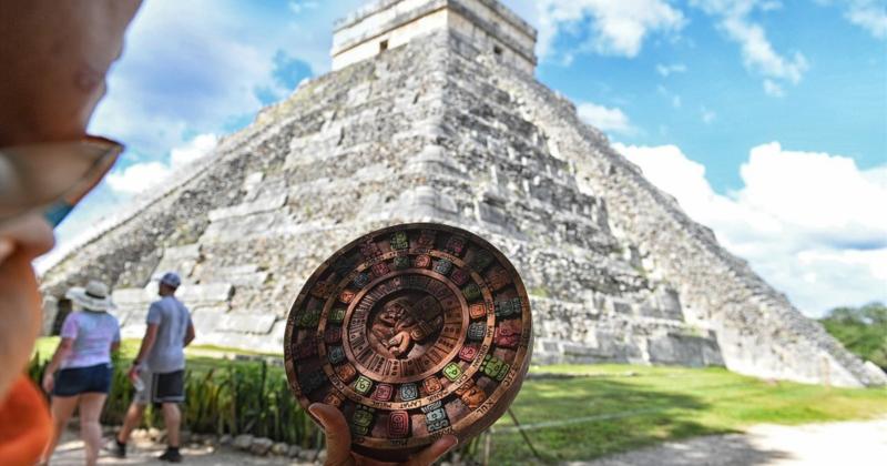             Bí ẩn gây tò mò về kim tự tháp của người Maya    