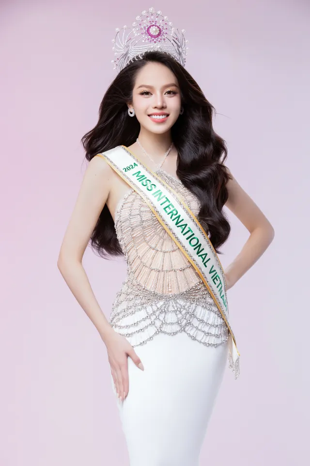 View -             Hoa hậu Thanh Thủy đón sinh nhật tuổi 22, sắp thi Miss International 2024    