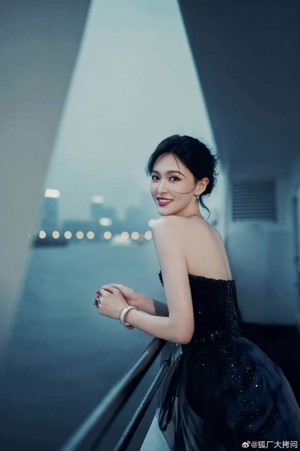 View -             Châu Tấn, Hồ Ca chiến thắng ở giải thưởng Bạch Ngọc Lan lần thứ 29    
