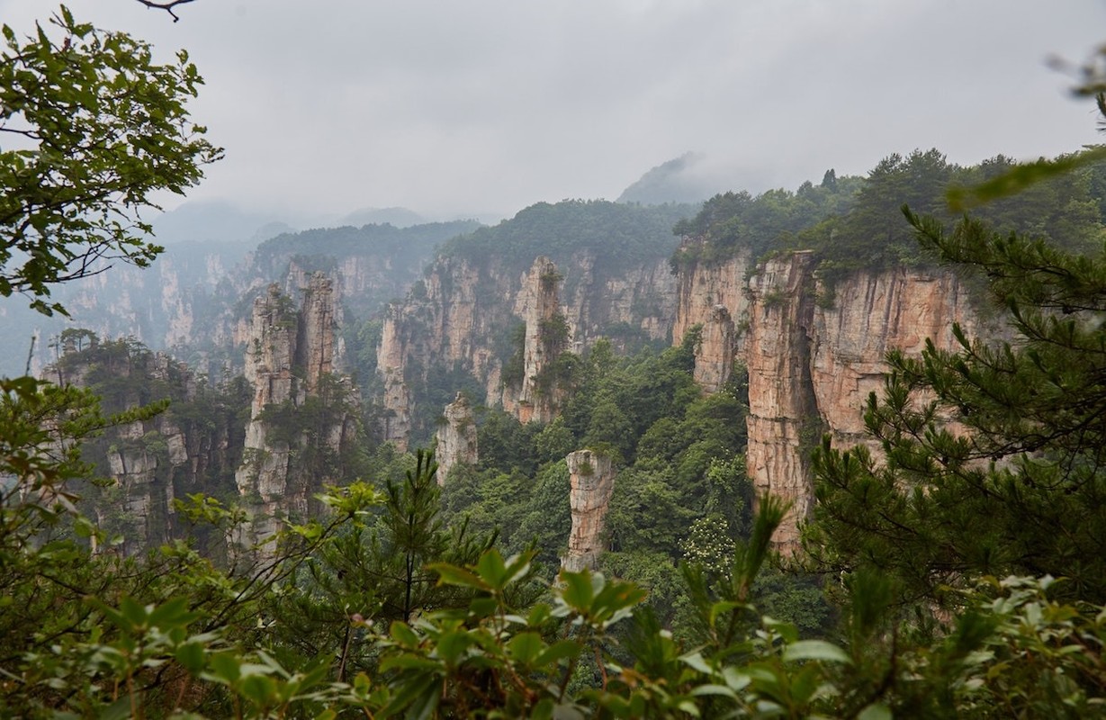View -             Sửng sốt trước phong cảnh ở vùng núi kỳ ảo nhất Trung Quốc    