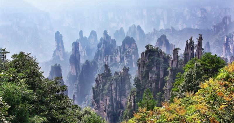             Sửng sốt trước phong cảnh ở vùng núi kỳ ảo nhất Trung Quốc    