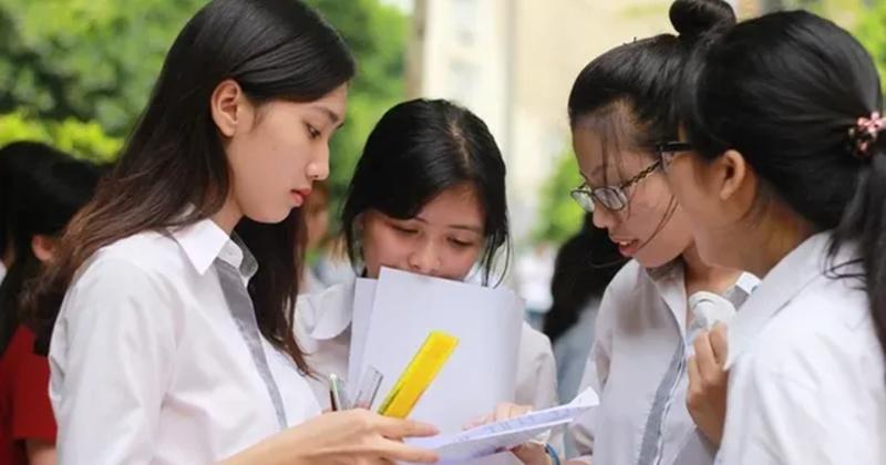 View -             CHÍNH THỨC: Hà Nội công bố điểm chuẩn các trường THPT công lập năm 2024    