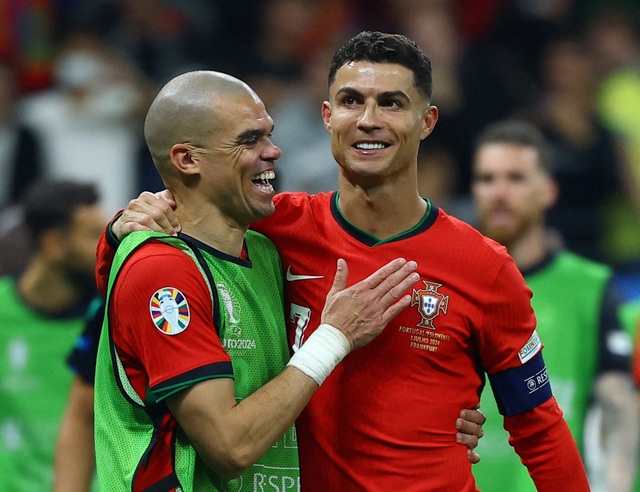 View -             Euro 2024: Truyền thông Bồ Đào Nha kêu gọi đẩy Ronaldo lên ghế dự bị    
