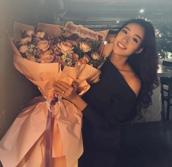 View -             Bảo Thanh khoe tủ giải thưởng, Hoa hậu Khánh Vân đính hôn    