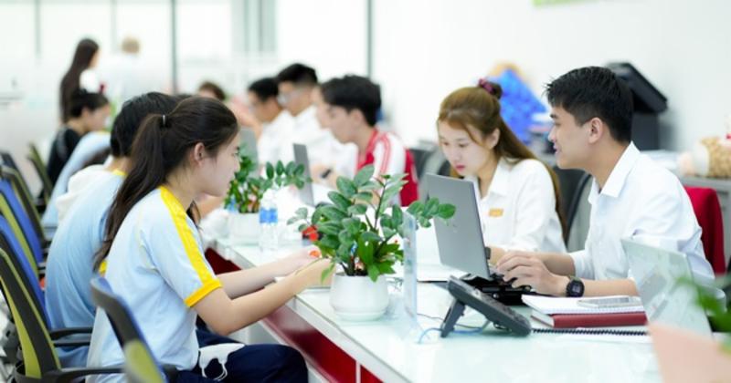 View -             Trường ĐH Sài Gòn, ĐH Công nghệ, ĐH Kinh tế - Tài chính TP HCM công bố điểm chuẩn đánh giá năng lực    