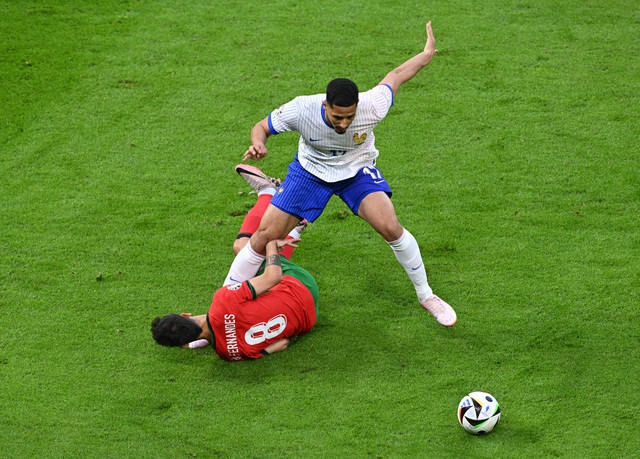 View -             Euro 2024: Pháp loại Bồ Đào Nha nhưng điểm của Mbappe tệ hơn Ronaldo    