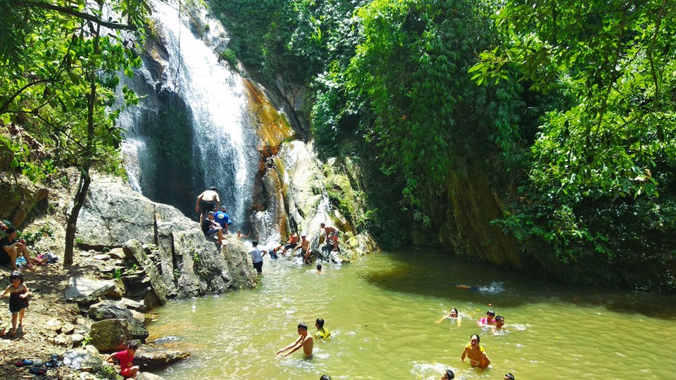 View -             Top 5 thác nước gần Hà Nội được yêu thích trong mùa Hè    