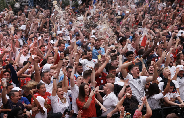 View -             Nước Anh sẵn sàng cho màn đại tiệc mừng ngôi vô địch Euro 2024    