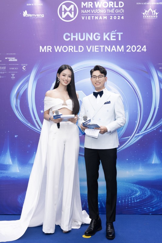 View -             Dàn hoa hậu lộng lẫy trên thảm đỏ chung kết Mr World Vietnam 2024    