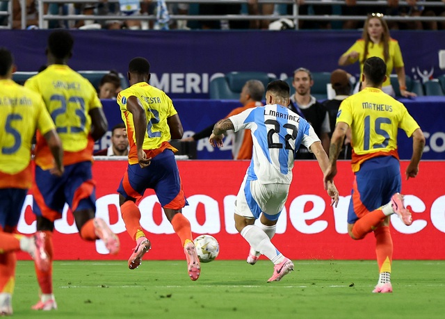             Messi rời sân trong nước mắt, Lautaro Martinez đưa Argentina vô địch Copa America 2024    