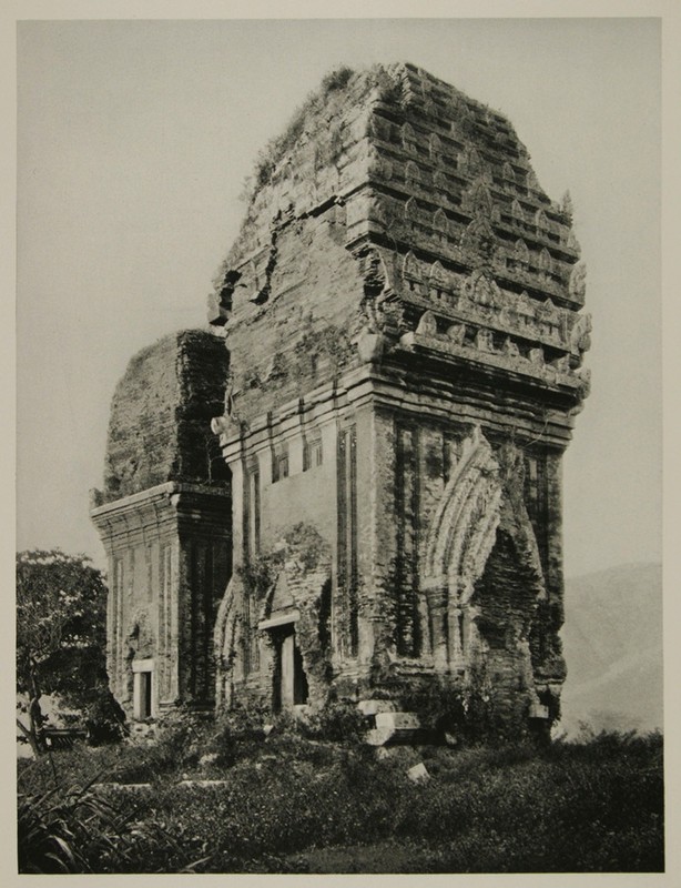 View -             Ảnh tư liệu quý về các di tích Chăm ở Việt Nam năm 1926    