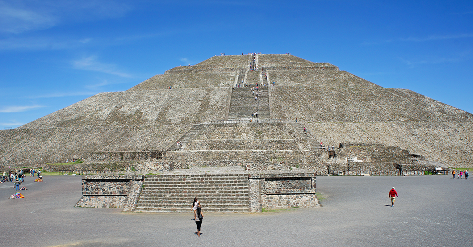 Top 4 kim tự tháp 'độc lạ' không nằm ở Ai Cập