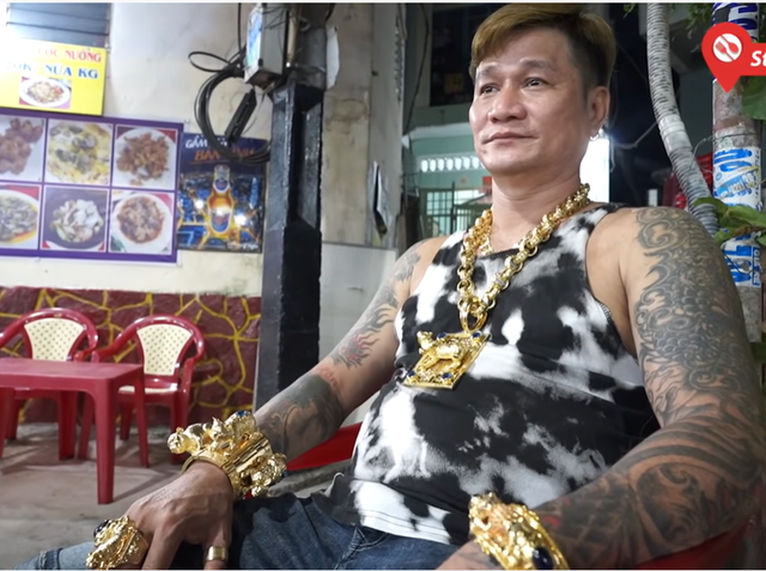 Thú chơi ngông 'đốt vàng' khác người của đại gia Việt