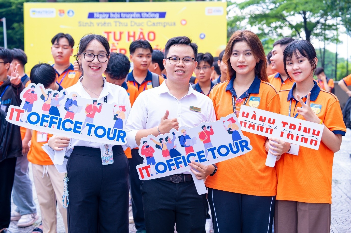 View -             Hành trang bài bản, sinh viên Công nghệ thông tin HUTECH được doanh nghiệp ưu tiên tuyển dụng    