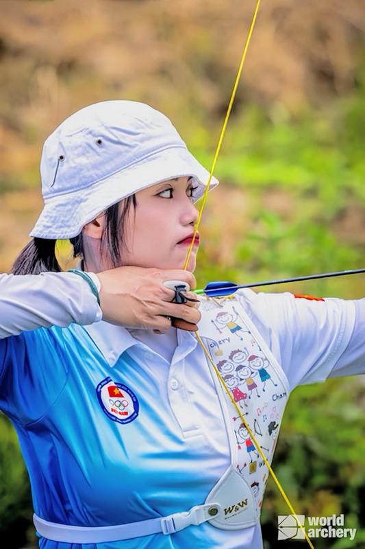             'Hot girl bắn cung' Việt Nam tham dự Olympic Paris 2024 lộ sắc vóc đời thường    