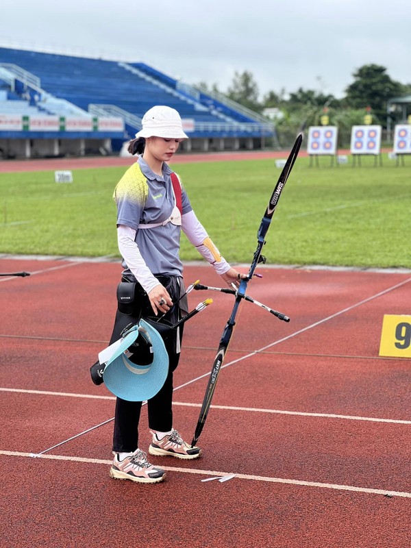 View -             'Hot girl bắn cung' Việt Nam tham dự Olympic Paris 2024 lộ sắc vóc đời thường    