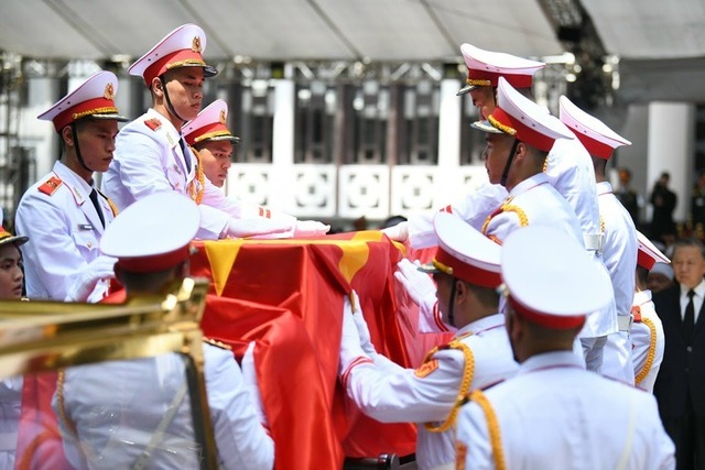             Chủ tịch nước Tô Lâm: Di sản của Tổng Bí thư Nguyễn Phú Trọng sẽ sống mãi trong lịch sử Việt Nam    