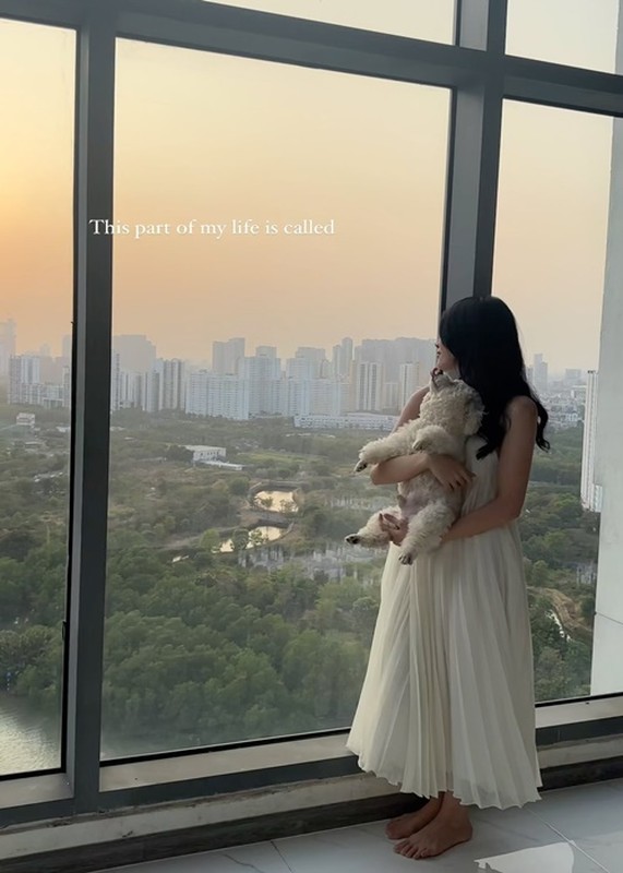 View -             Cuộc sống của vợ chồng Á hậu Phương Anh trong penthouse 150m2    