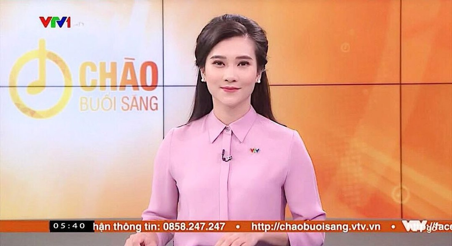 View -             Nhan sắc nữ MC VTV kín tiếng nhận nhiều chú ý những ngày qua    