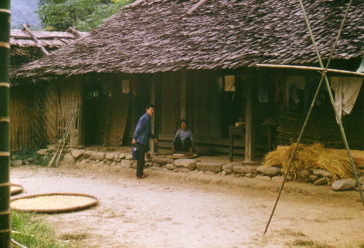 View -             Ảnh đầy hoài niệm về nông thôn miền Bắc năm 1973-1974    