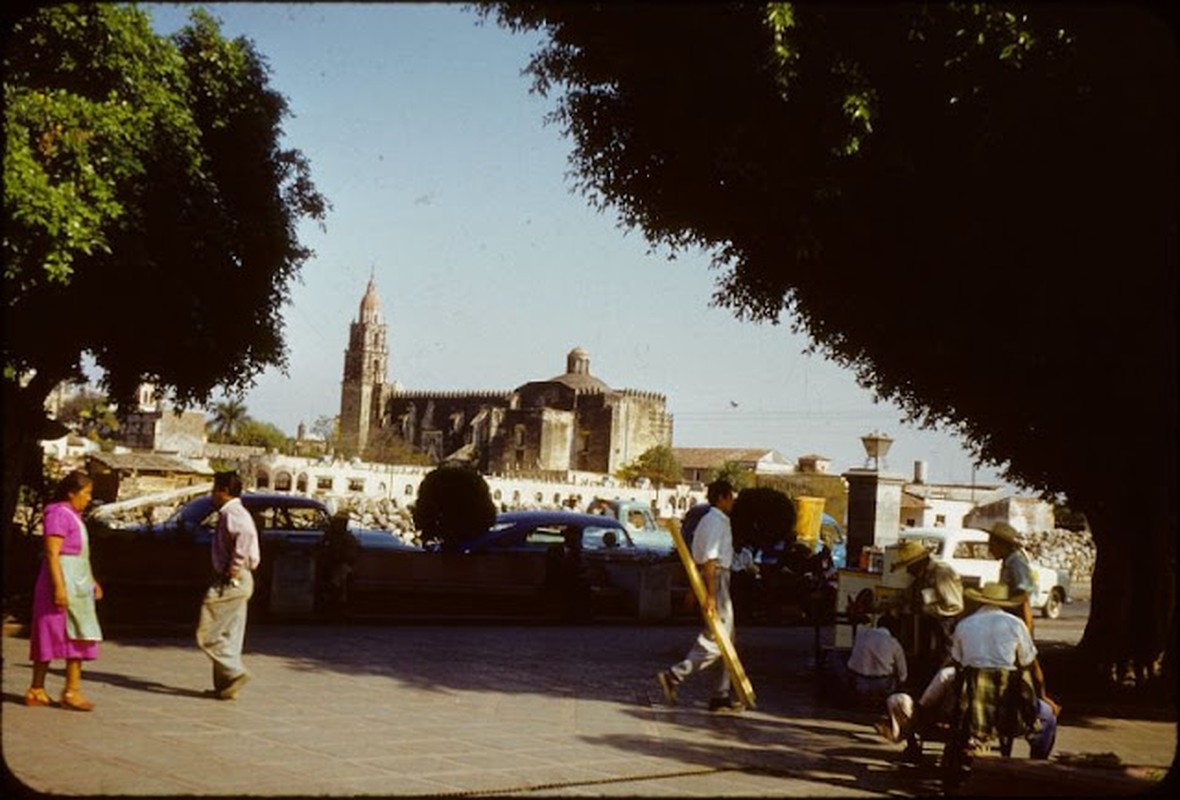             Bộ ảnh cuộc sống thanh bình ở Mexico đầu những năm 1950    