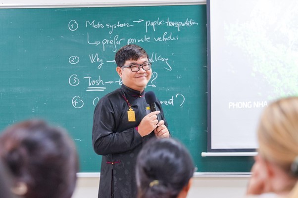 View -             Đoàn sinh viên Đức, Đan Mạch, Hà Lan đến học tập, giao lưu văn hóa cùng Gen Z HUTECH    