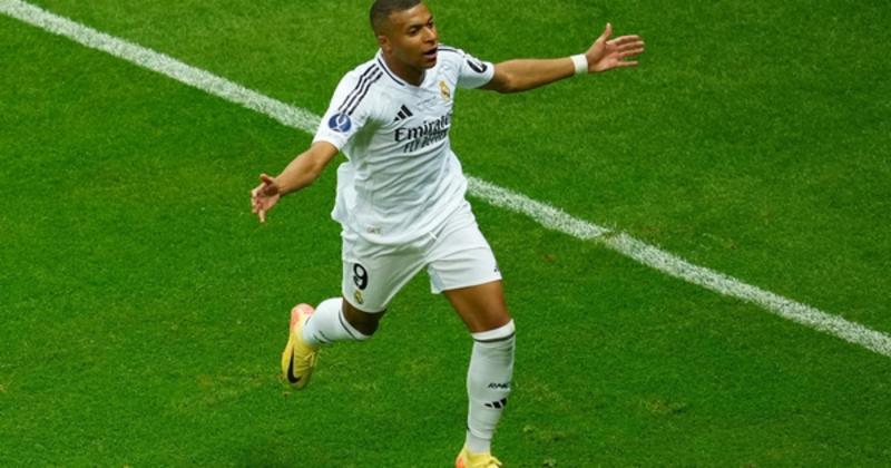             Kylian Mbappe: 'Siêu cúp châu Âu chỉ là bước khởi đầu'    