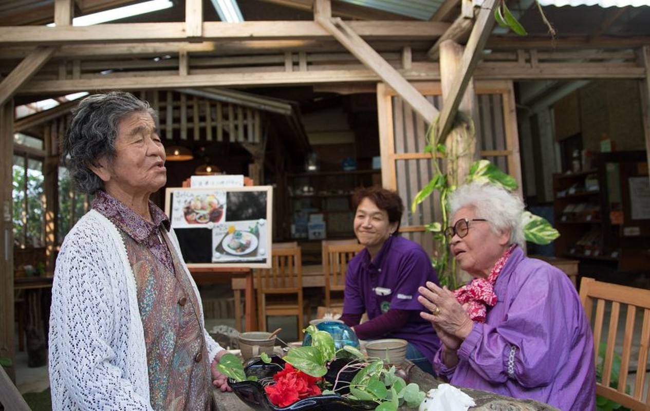 View -             Ghé thăm vùng đất 'bất tử', 80 tuổi vẫn là thanh niên    