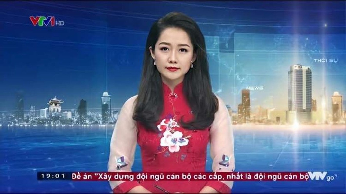 View -             BTV Thu Hà người 2 lần khóc trên sóng truyền hình chia sẻ gì?    