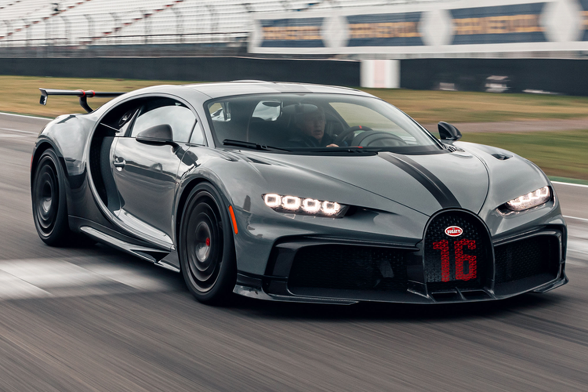 Thêm 2 siêu phẩm Bugatti Chiron triệu đô lỡ hẹn Gumball 3000 2024