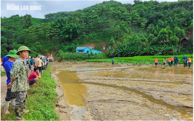 View -             Hàng tỉ đồng và những con số, lời nhắn bất ngờ từ 'Hướng về miền Bắc yêu thương'    