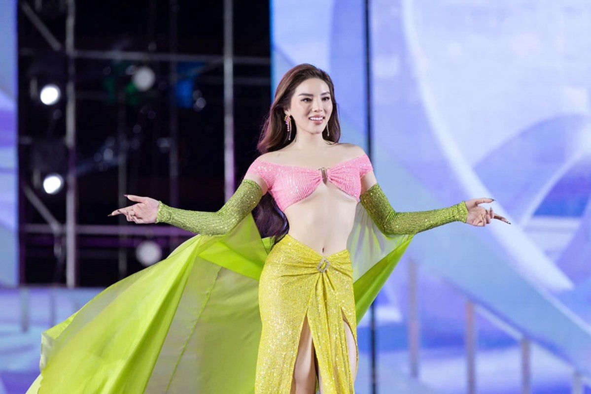 View -             Hành trình đăng quang Miss Universe Vietnam của Nguyễn Cao Kỳ Duyên    