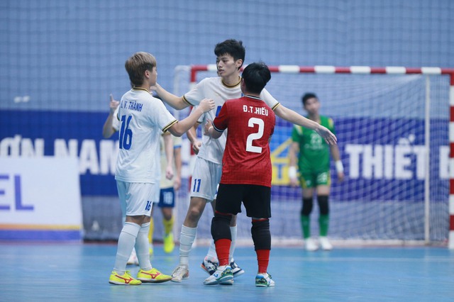             U20 futsal VĐQG: Thái Sơn Bắc biến Sài Gòn Titans TP HCM thành cựu vương    