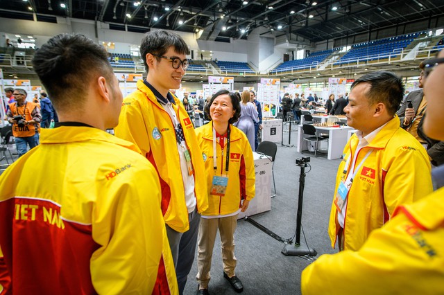             Lê Quang Liêm thắng nhà vô địch thế giới, tuyển Việt Nam bất bại tại Olympiad cờ vua 2024    