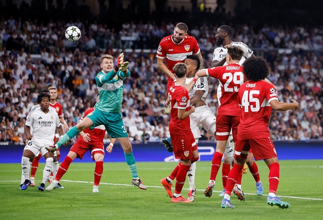 View -             Mbappe khai hỏa, Real Madrid mở màn chật vật tại Champions League    