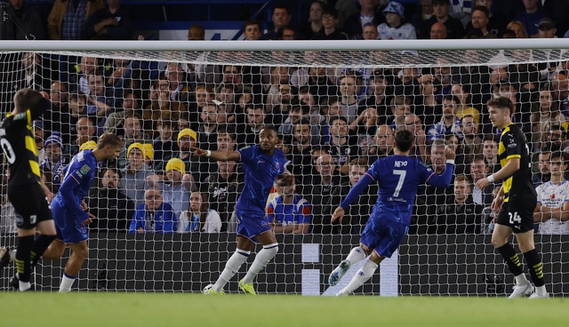 View -             Chelsea thắng tưng bừng đội Hạng ba, 'đại gia' Ngoại hạng đổ bộ vòng 4 League Cup    