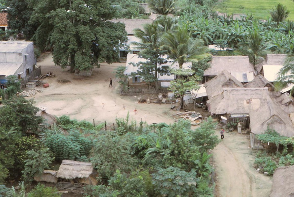 View -             Phong cảnh Phú Yên năm 1970-1971 qua ống kính người Mỹ    