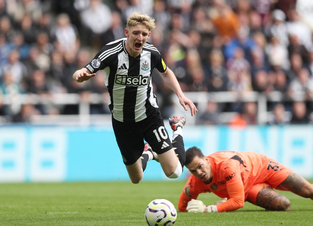 View -             Haaland tịt ngòi tại St.James'Park, Man City mất điểm ngôi đầu    