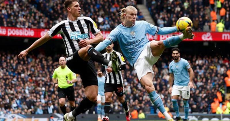             Soi tỉ số trận Newcastle - Manchester City và Arsenal - Leicester    