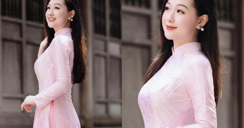             Cô giáo 'hot nhất mùa khai giảng' khoe dáng trong tà áo dài    