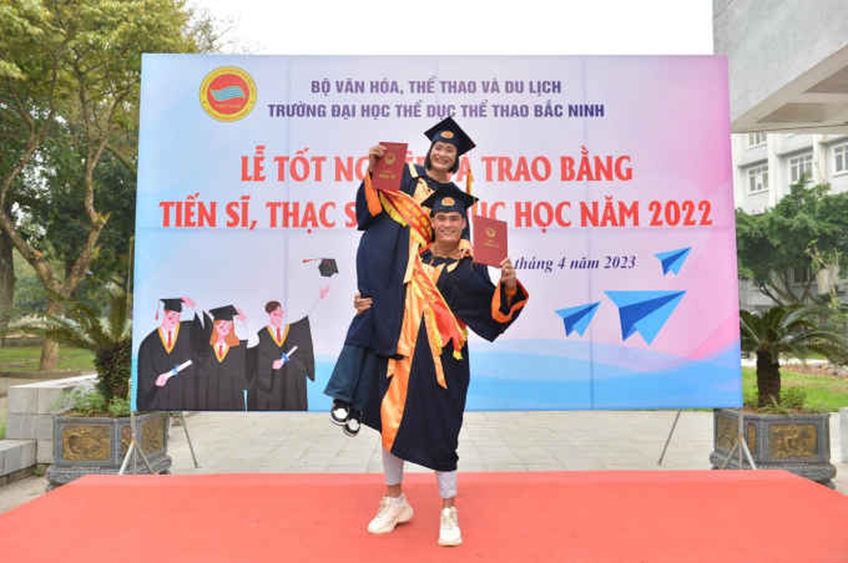             Ánh Viên và loạt VĐV thể thao Việt Nam có học vị cao    