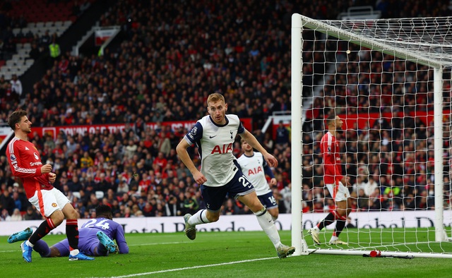 View -             Man United thất bại tủi hổ trước Tottenham tại Old Trafford    