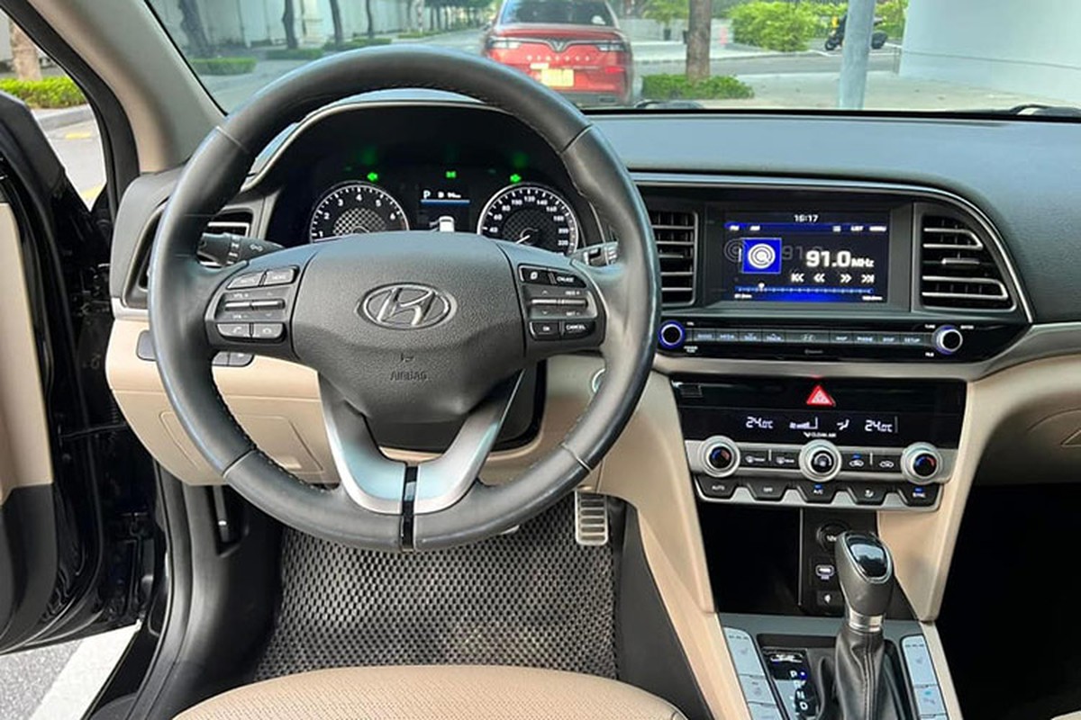 View -             Có nên mua Hyundai Elantra chạy 5 năm, dưới 500 triệu ở Hà Nội?    