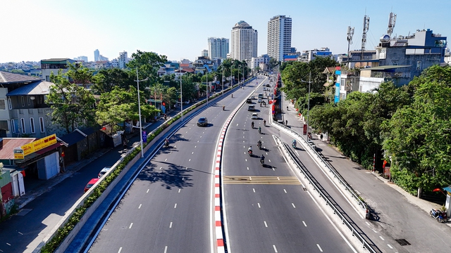 View -             Thông xe tuyến đường huyết mạch nối trung tâm Hà Nội với sân bay Nội Bài    