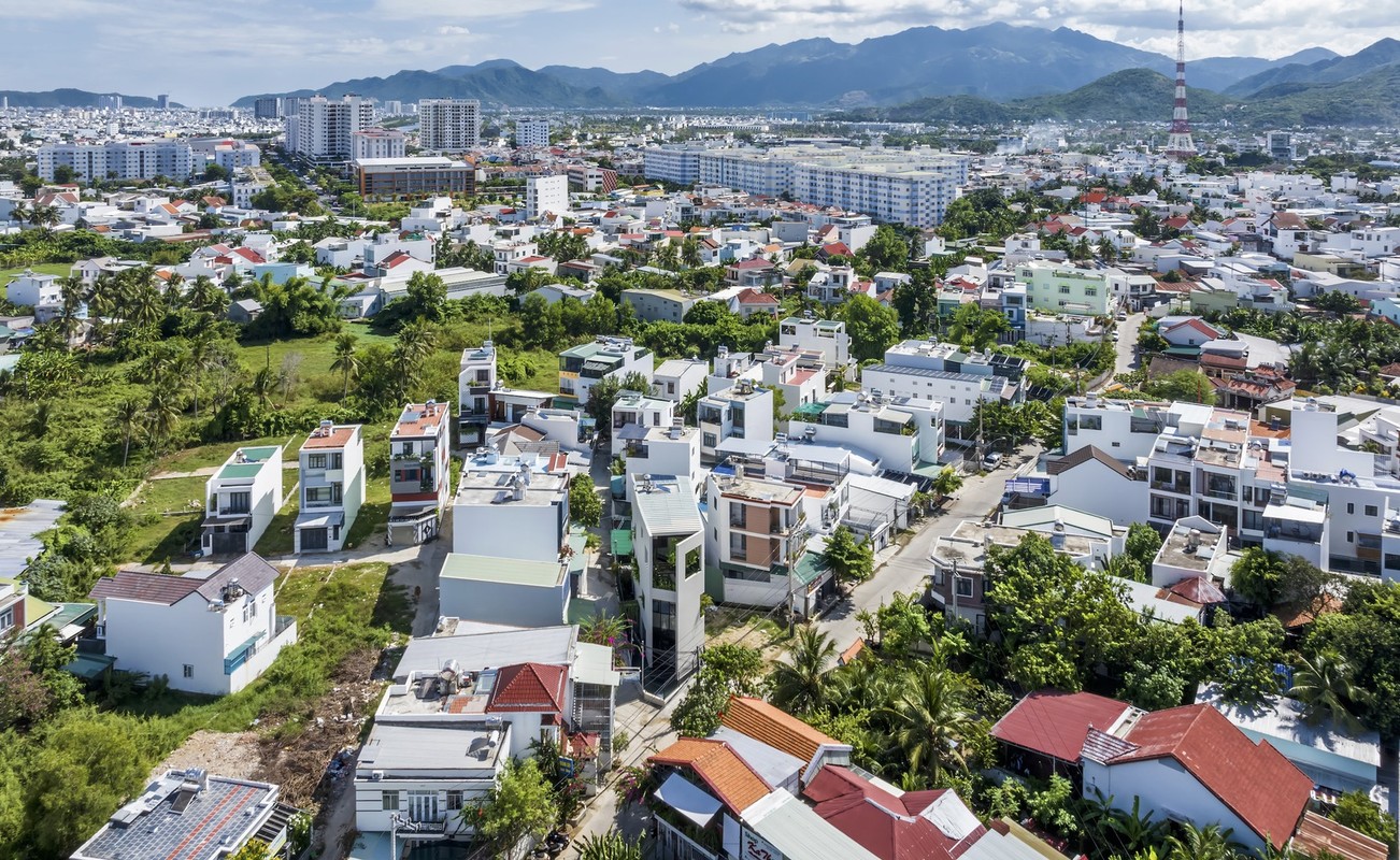 View -             Ngôi nhà với khu vườn trên cao độc nhất vô nhị ở Nha Trang    